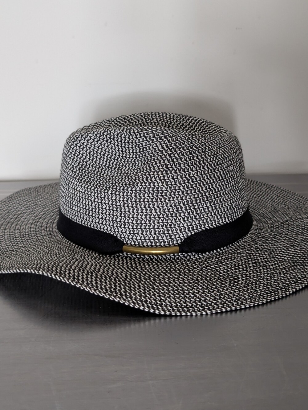 Sun Beach Hat Paper Straw Black Band White Floppy Gardening O/S Stripe Metal